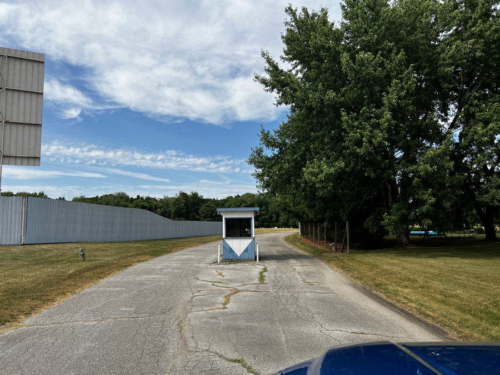 5 Mile Drive-In Theatre - July 2 2022 Photo